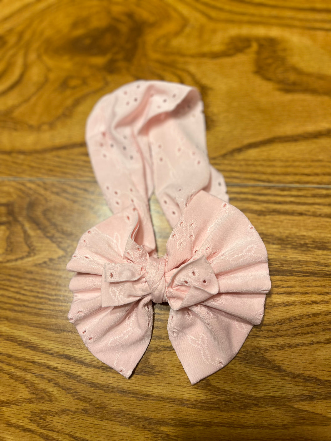 Pink headband w/bow