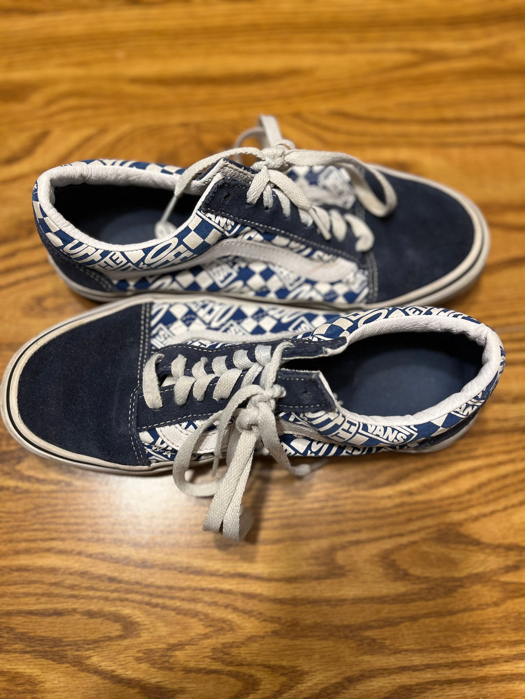 VANS blue/whie sneakers - size Shoes-teen 6.5