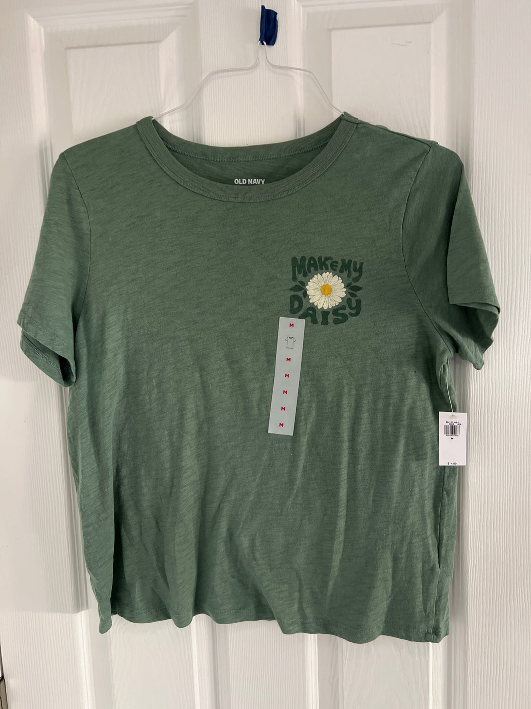 NEW OLD NAVY TSHIRT SAGE GREEN MAKING DAISIE - size Junior Girls M (7-9)