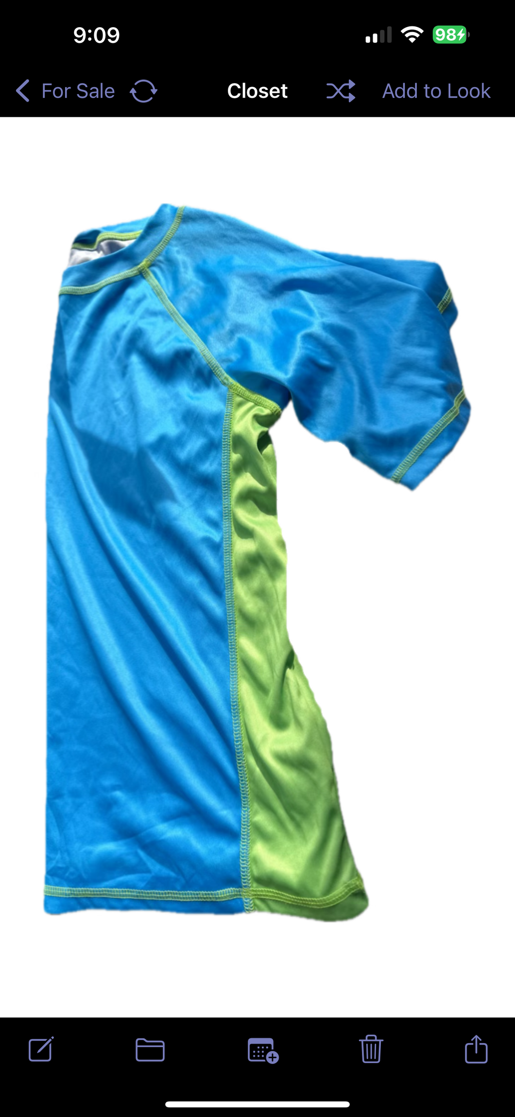 NWT swim T shirt Blue and green - size Kids 14