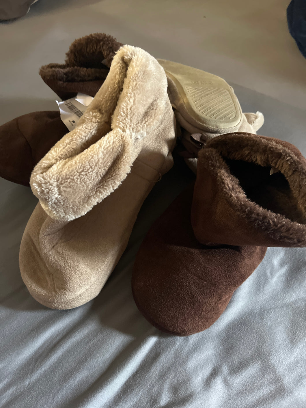 2 pair slipper boots Brown and beige - size Shoes-Womens 9