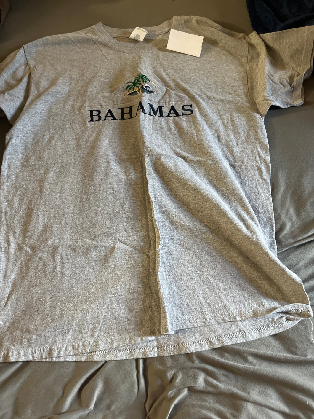 Bahamas t shirt - size Mens L