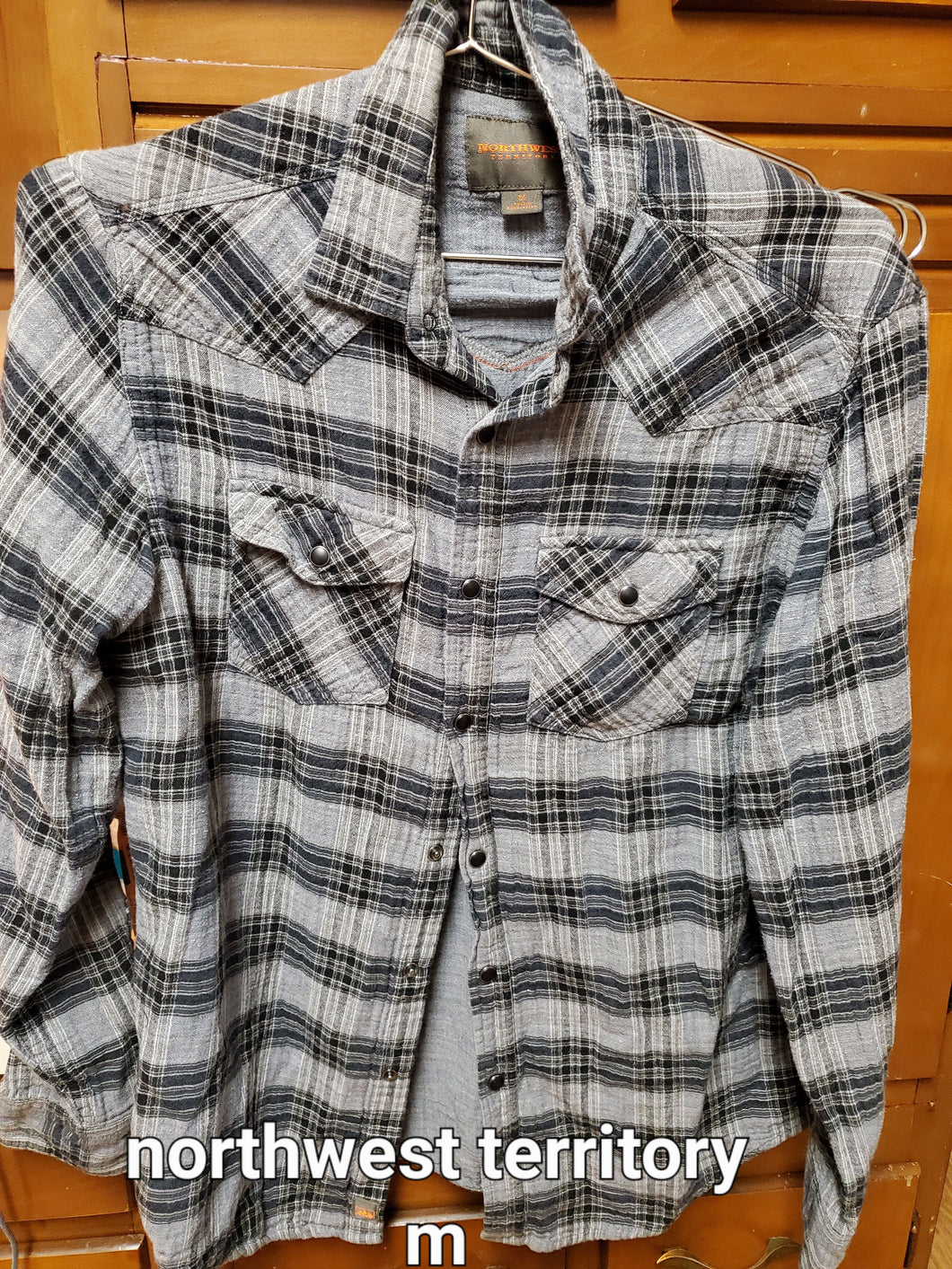 northwest territory grey/black flannel - size Mens M