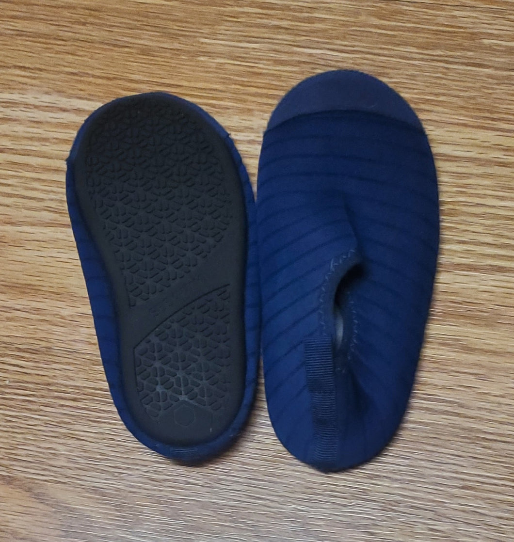 Blue water shoes - size Shoes-youth   12