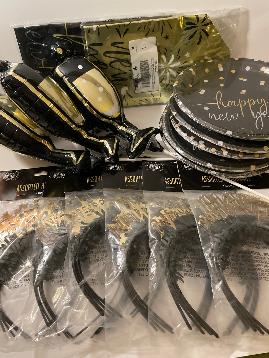 NEW - New Years Eve 40 Plates / 24 Headbands