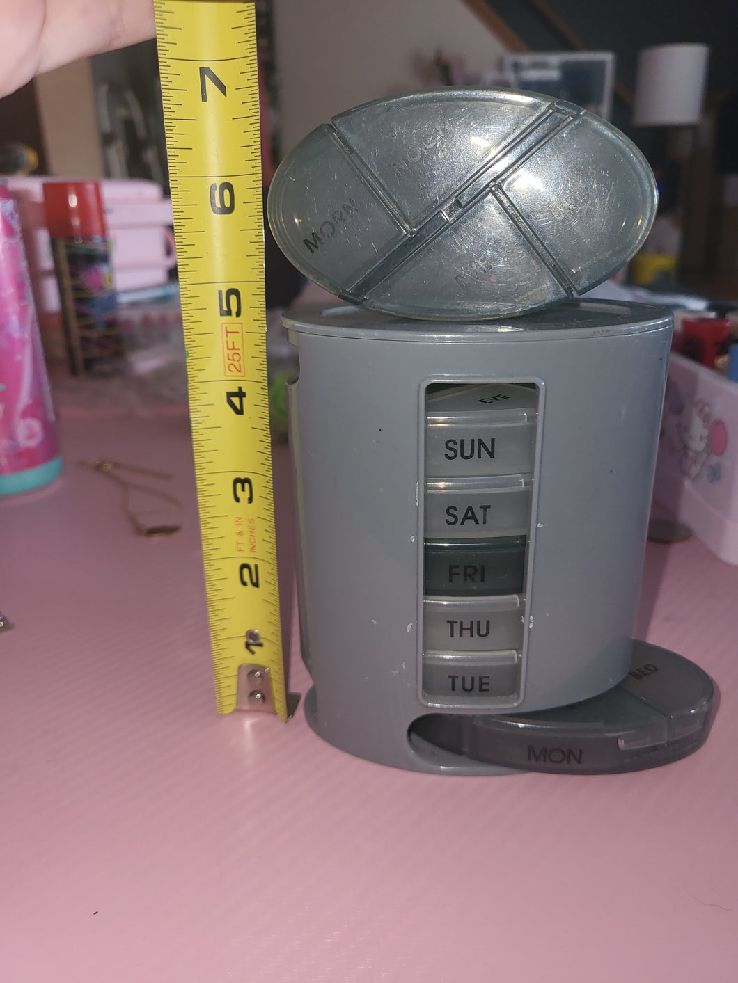 pill dispenser days of the week
