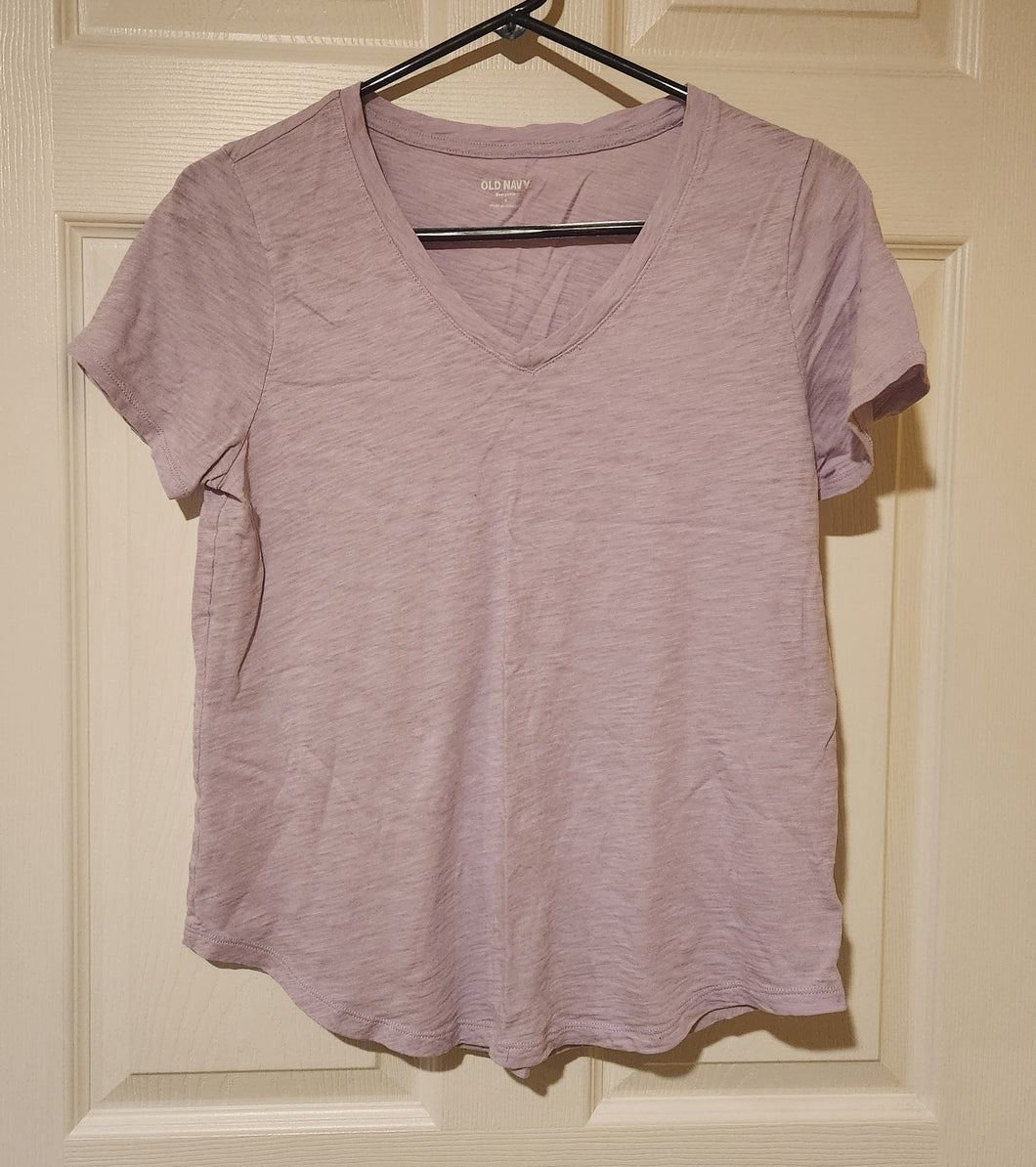 Old Navy purple tshirt - size Women S (4-6)
