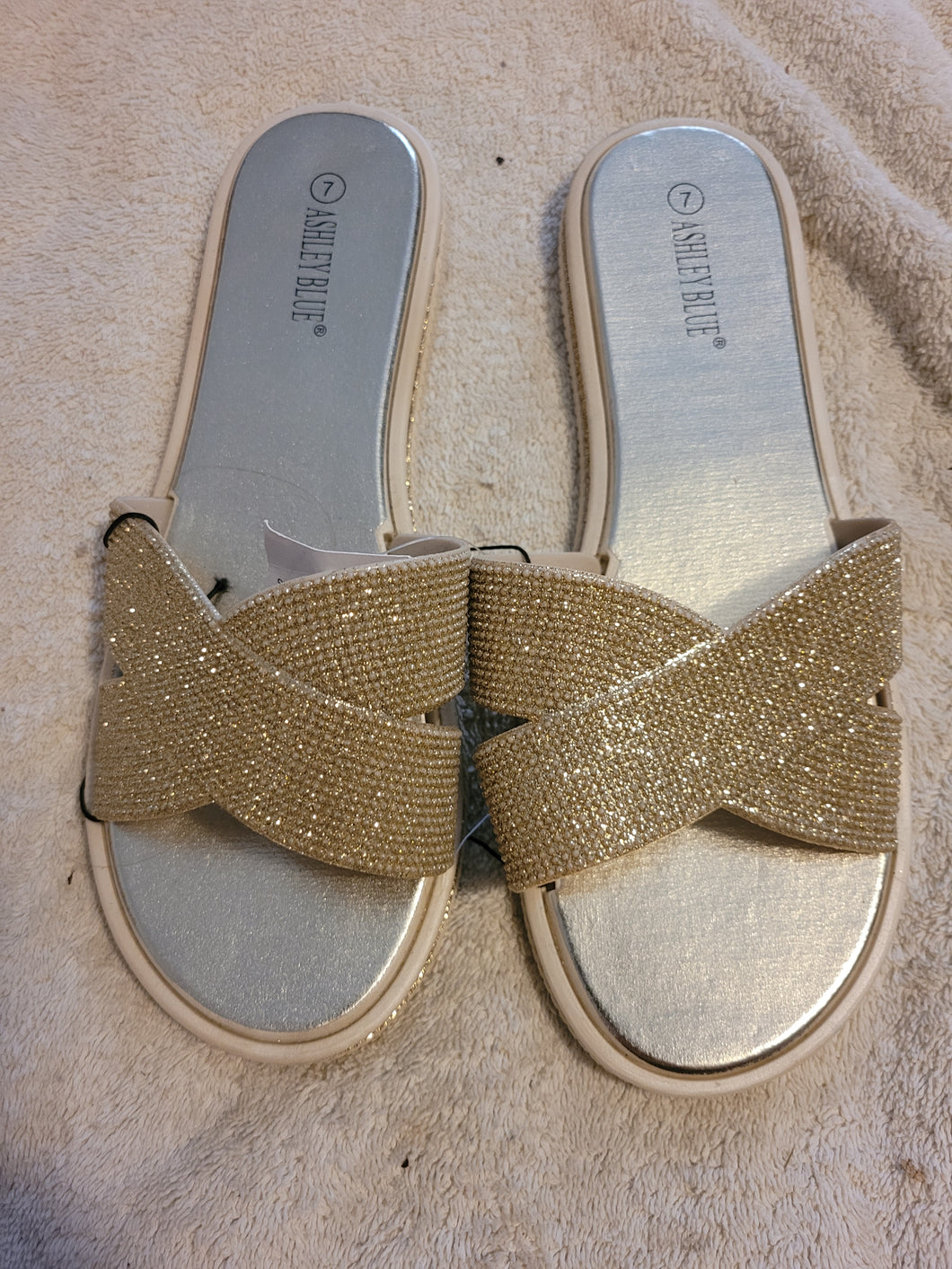 BNWT-Ashley Blue Gold Sparkle Sandals - size Shoes-teen 7