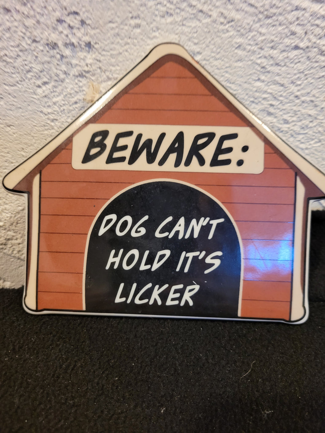 Glossy Ceramic Dog House Hanger 5x6.5