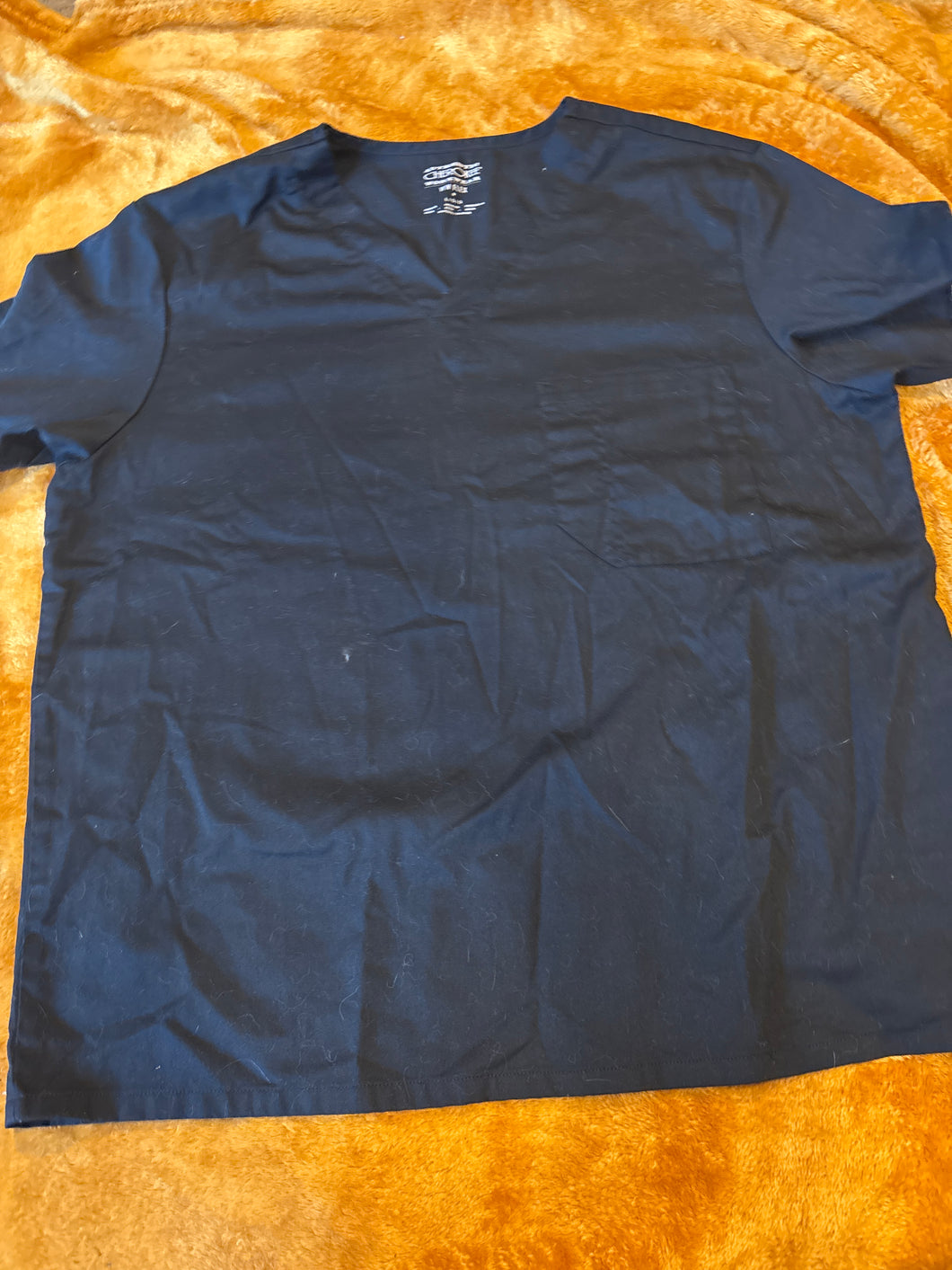 Cherokee Black Scrub Top - size Mens L