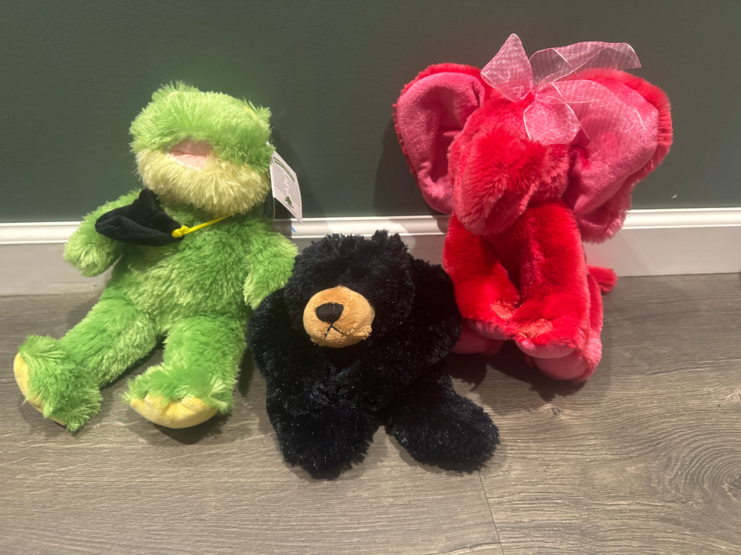 3 animals Frog, elephant