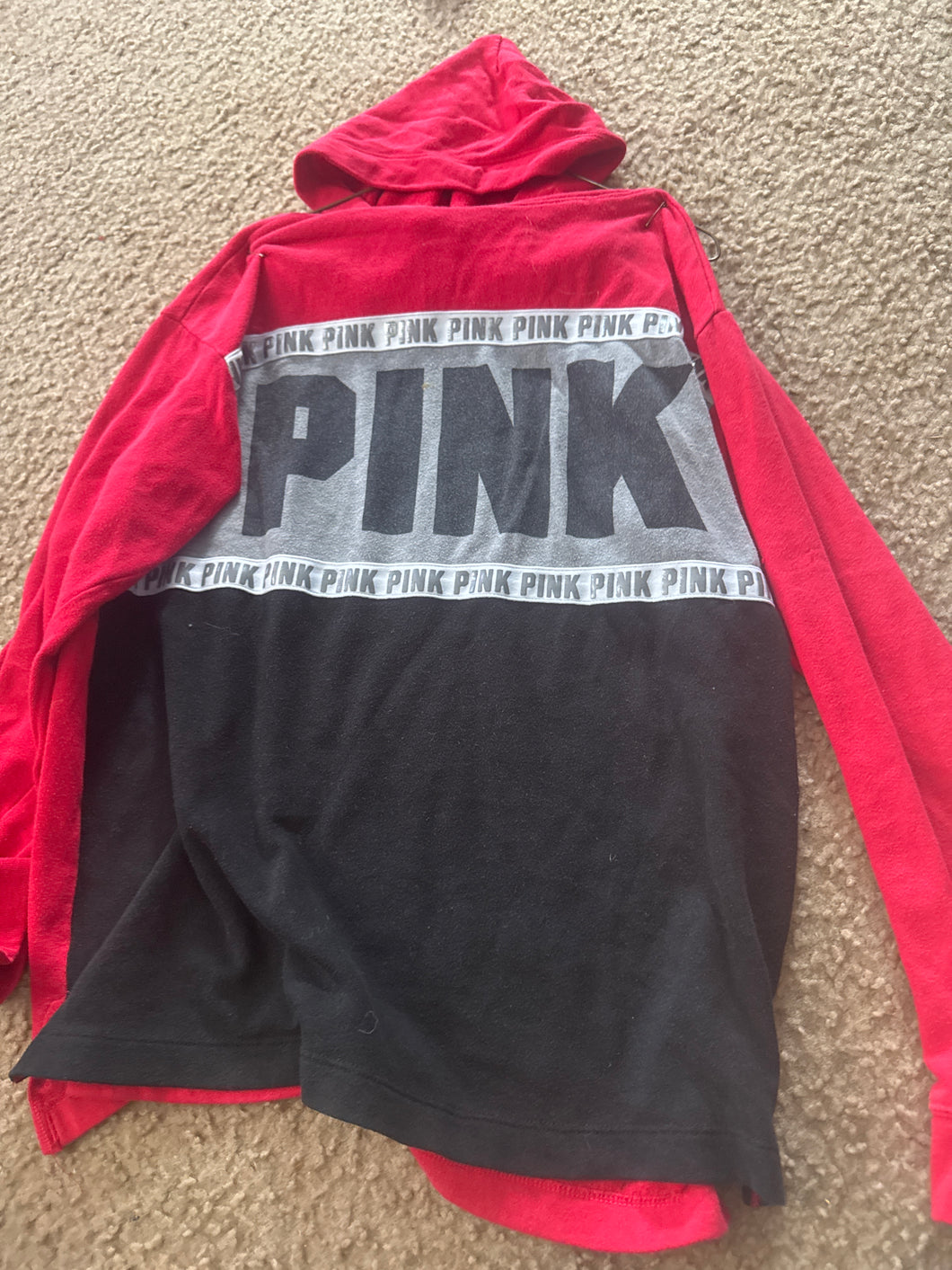Hoodie - size Junior Girls S (3-5)