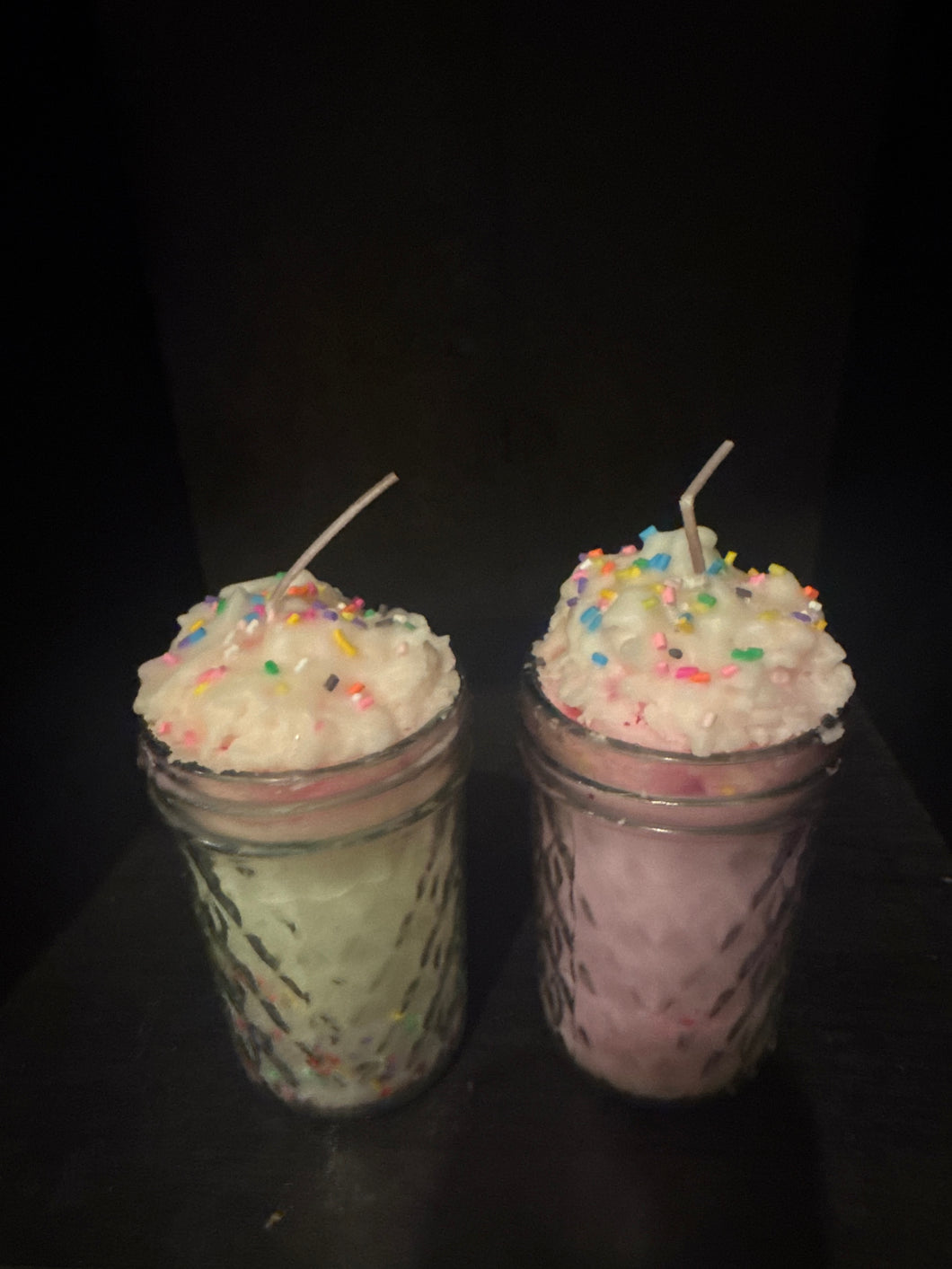 2 milkshake candles