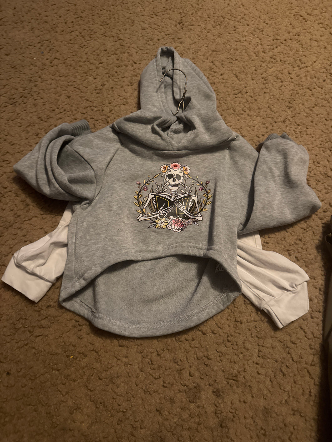 Skull outfit Hoodie - size 12 Months
