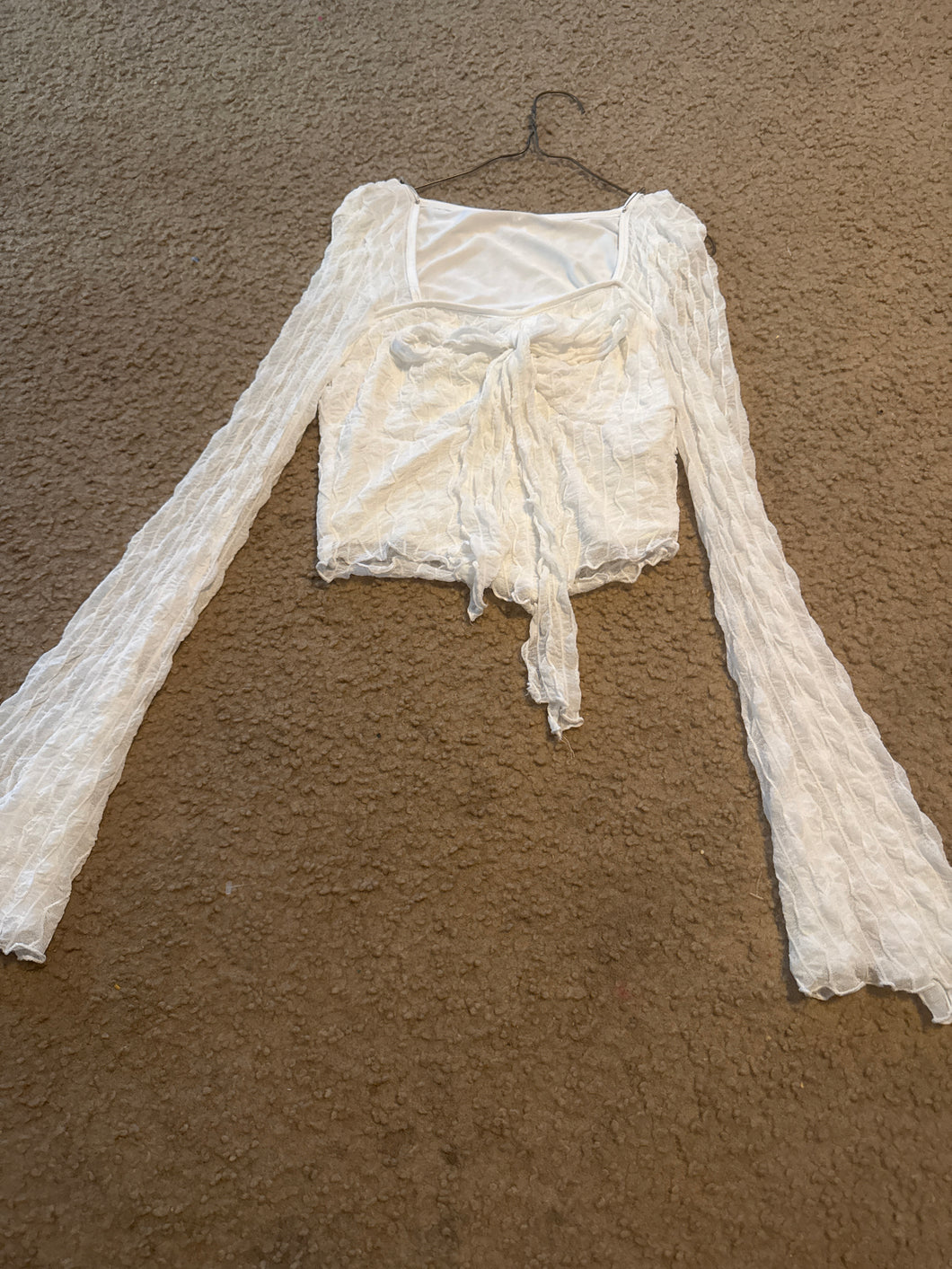 White top - size Junior Girls S (3-5)