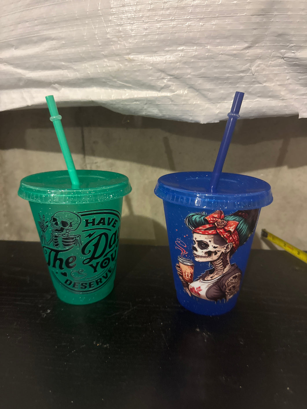 2 skull cups