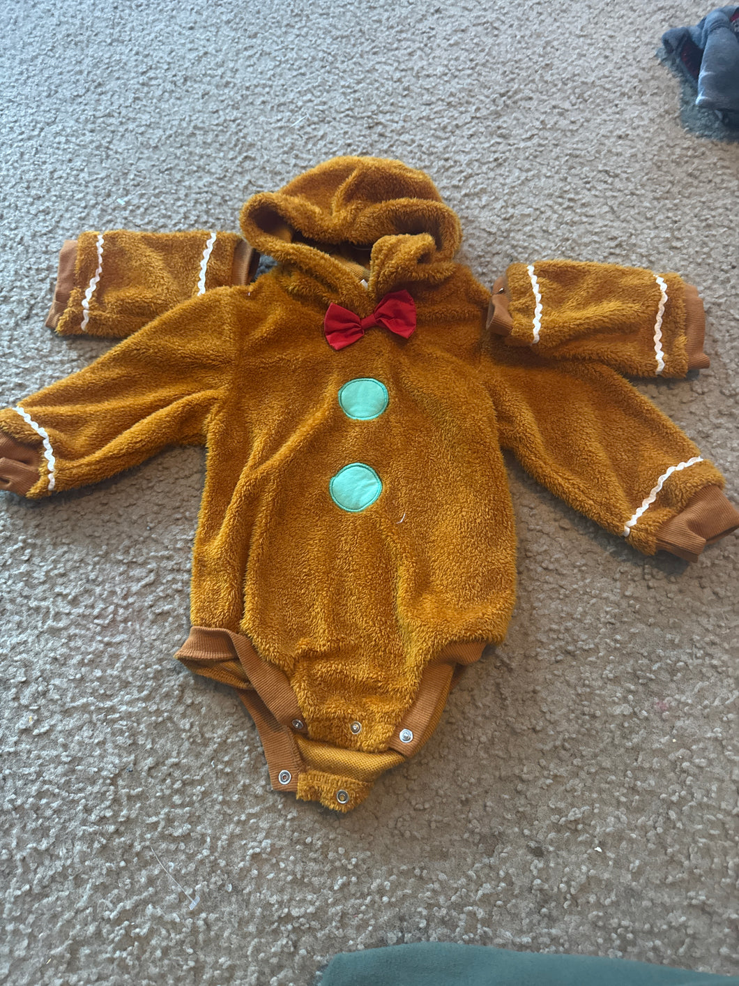 Ginger bread Comes with 2 leg warmers - size 18-24 Months