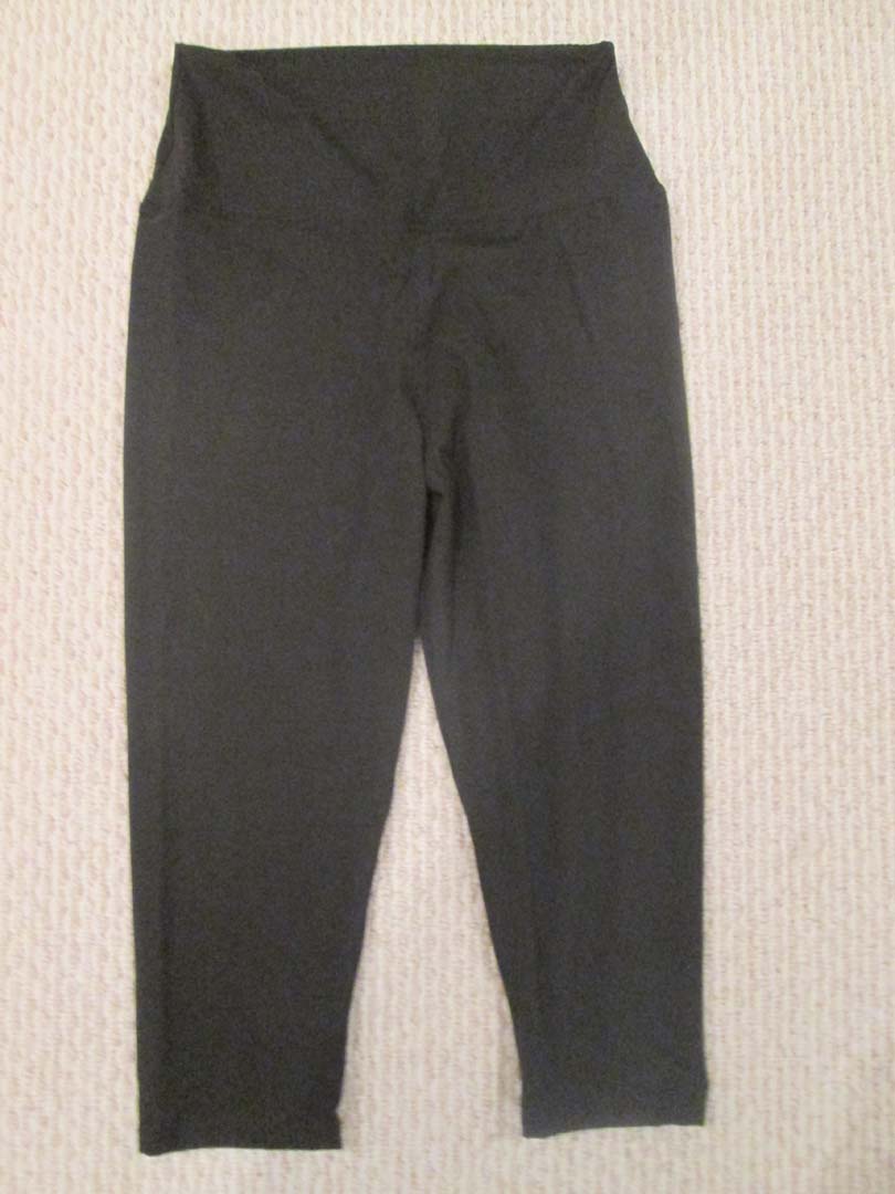 NIB-Capri Leggins, black size L/XL, high waist - size Women L (12)