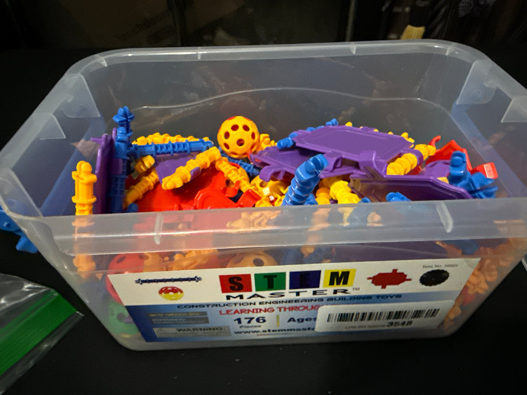 Construction building Over 100 pieces