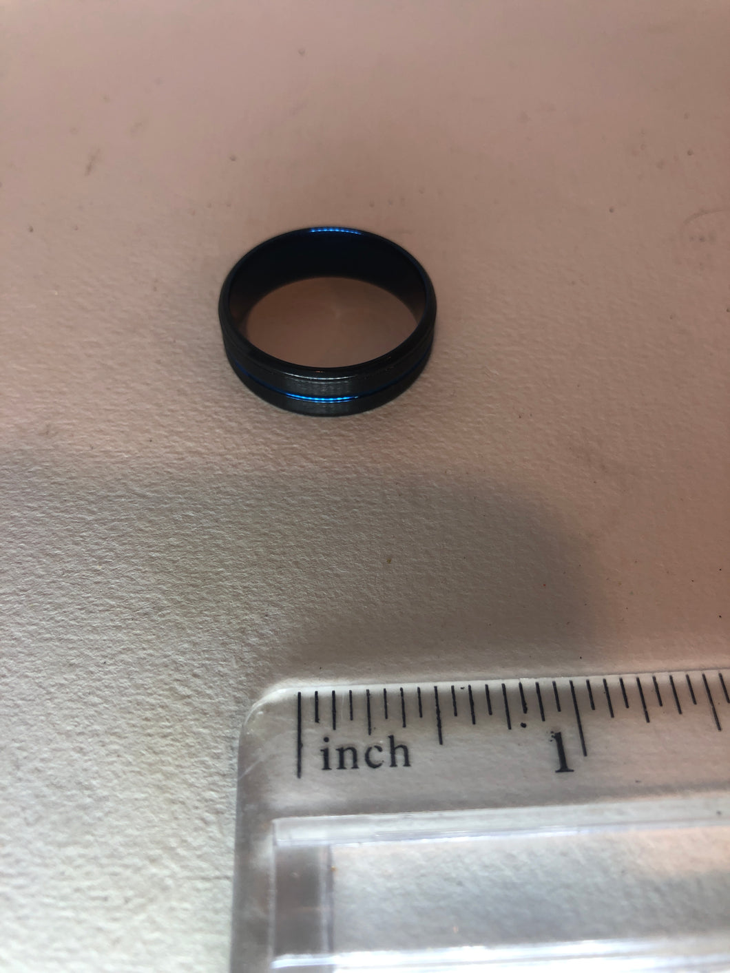 Men's ring NIB size 13 black with blue line