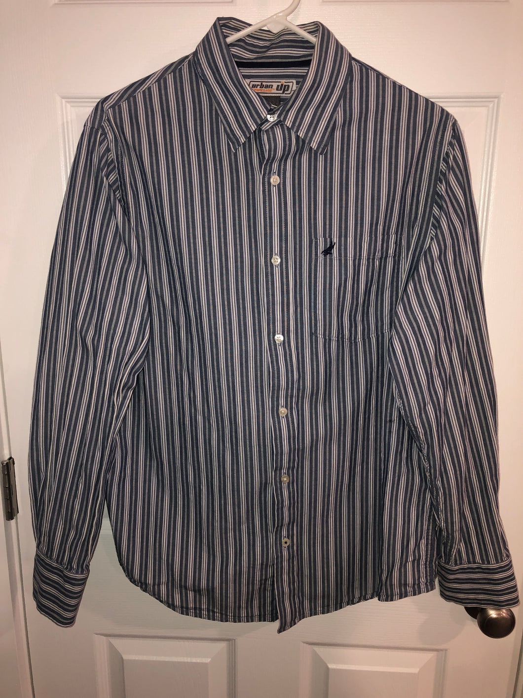 UrbanPipeline Up cotton longsleeve button front - size Mens M