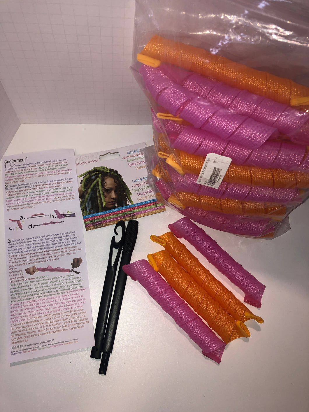 CurlFormers 40 heatless curlers, 1 hook and