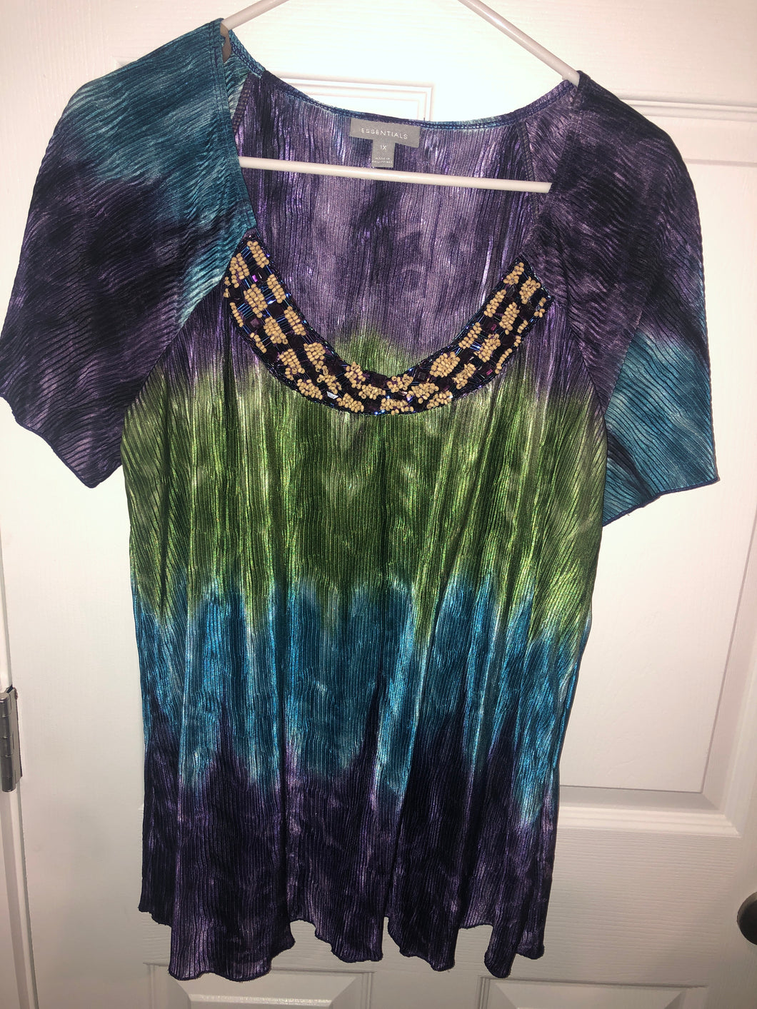 Essentials polyester crinkle beaded neckline - size Women XL (14)