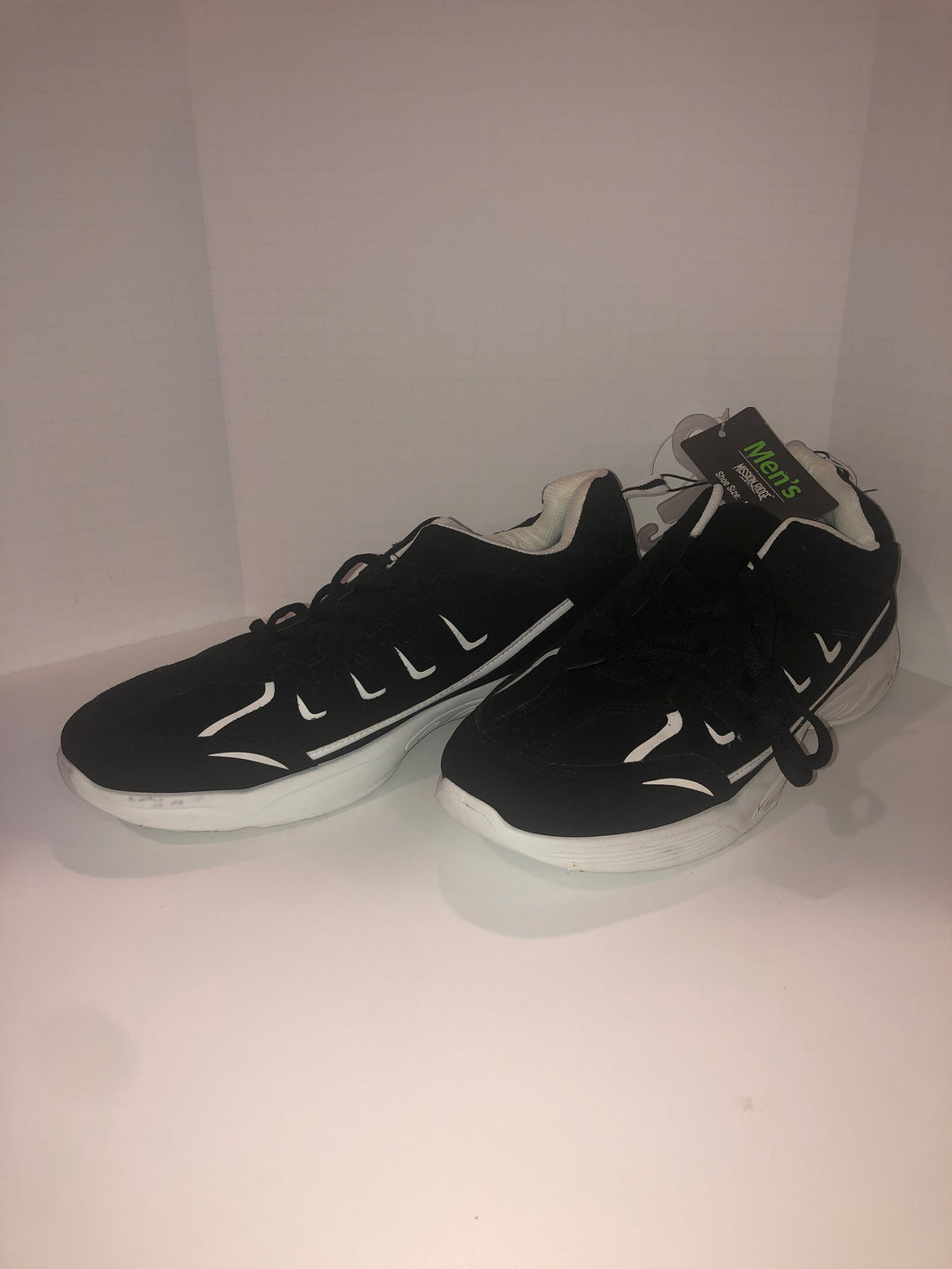 NWT Mission Ridge sneakers black - size Shoes-Men 12