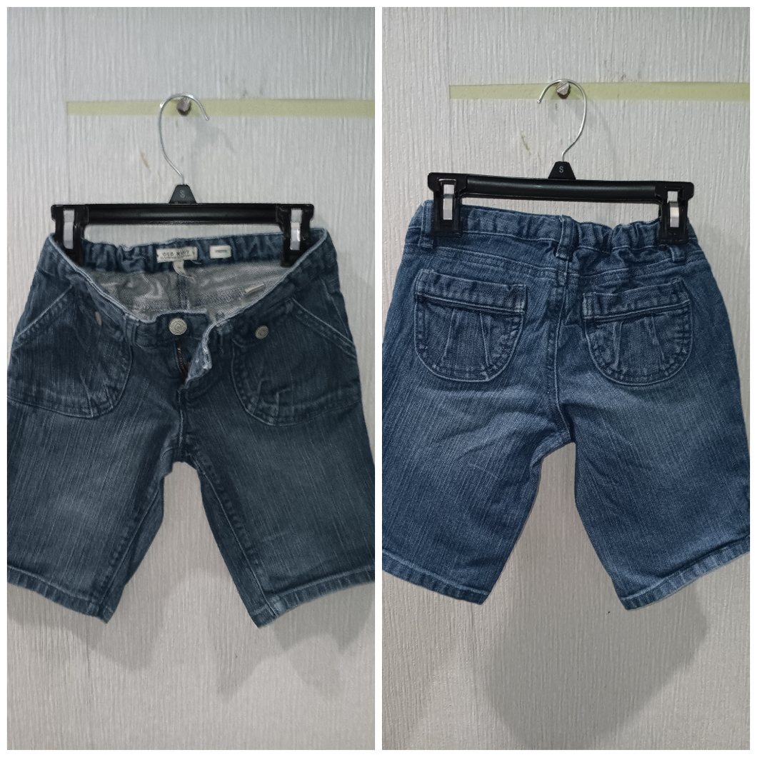 Old Navy Denim Shorts Medium Wash, Adjustable - size Kids 10