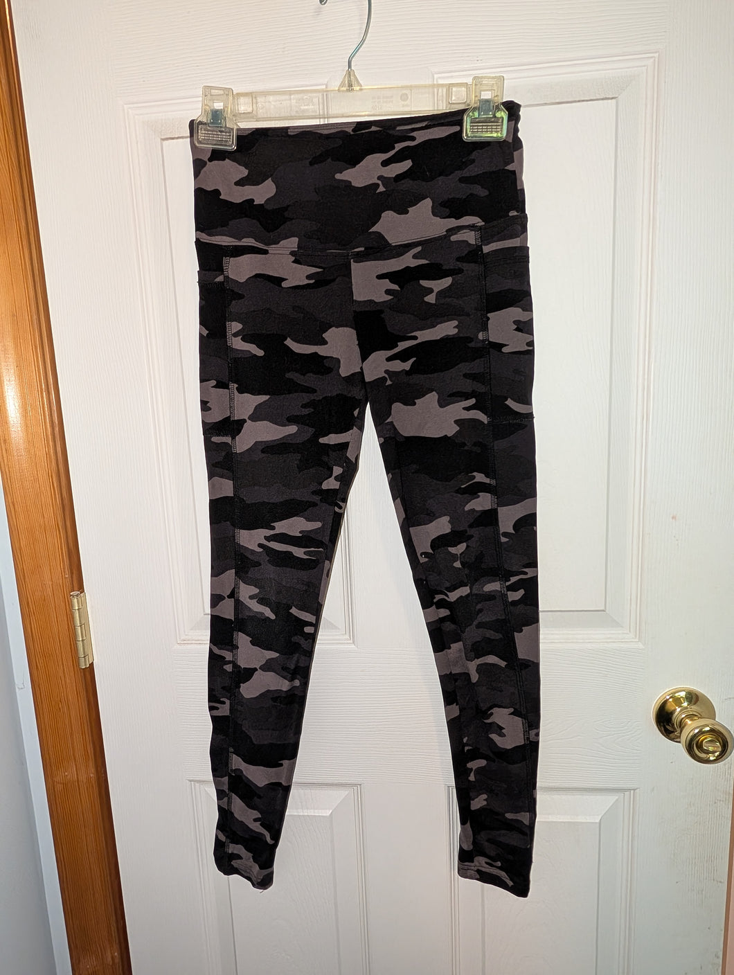 Ready to Go Camo Super Soft Legging - size Junior Girls S (3-5)