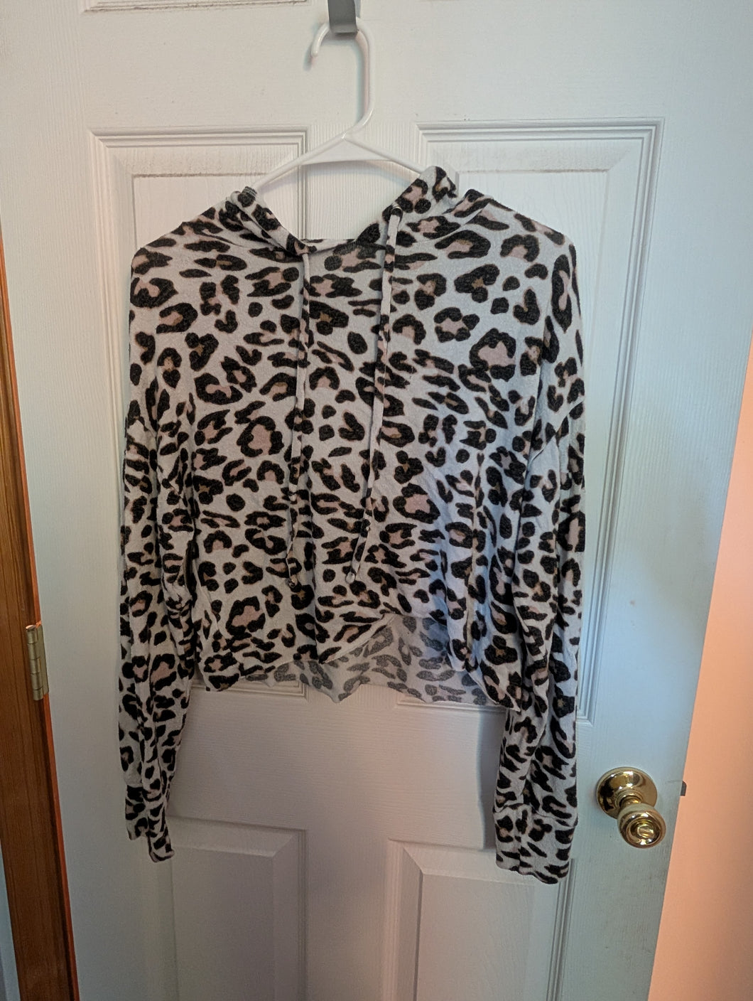 So Lounge Life Cozy Pullover Hoodie - size Junior Girls M (7-9)