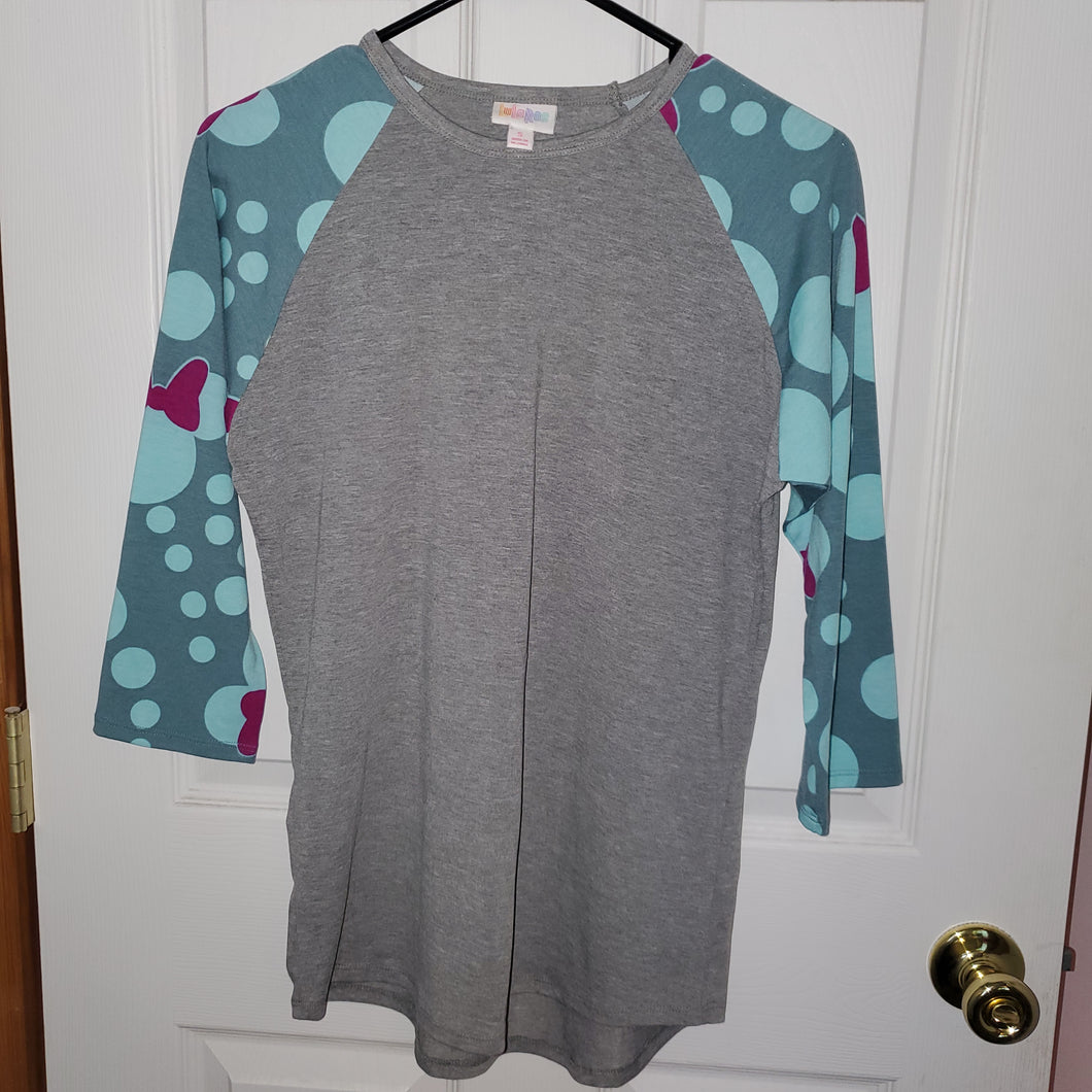 LulaRoe Minnie Mouse Print 3/4 Sleeve Tee - size Women S (4-6)