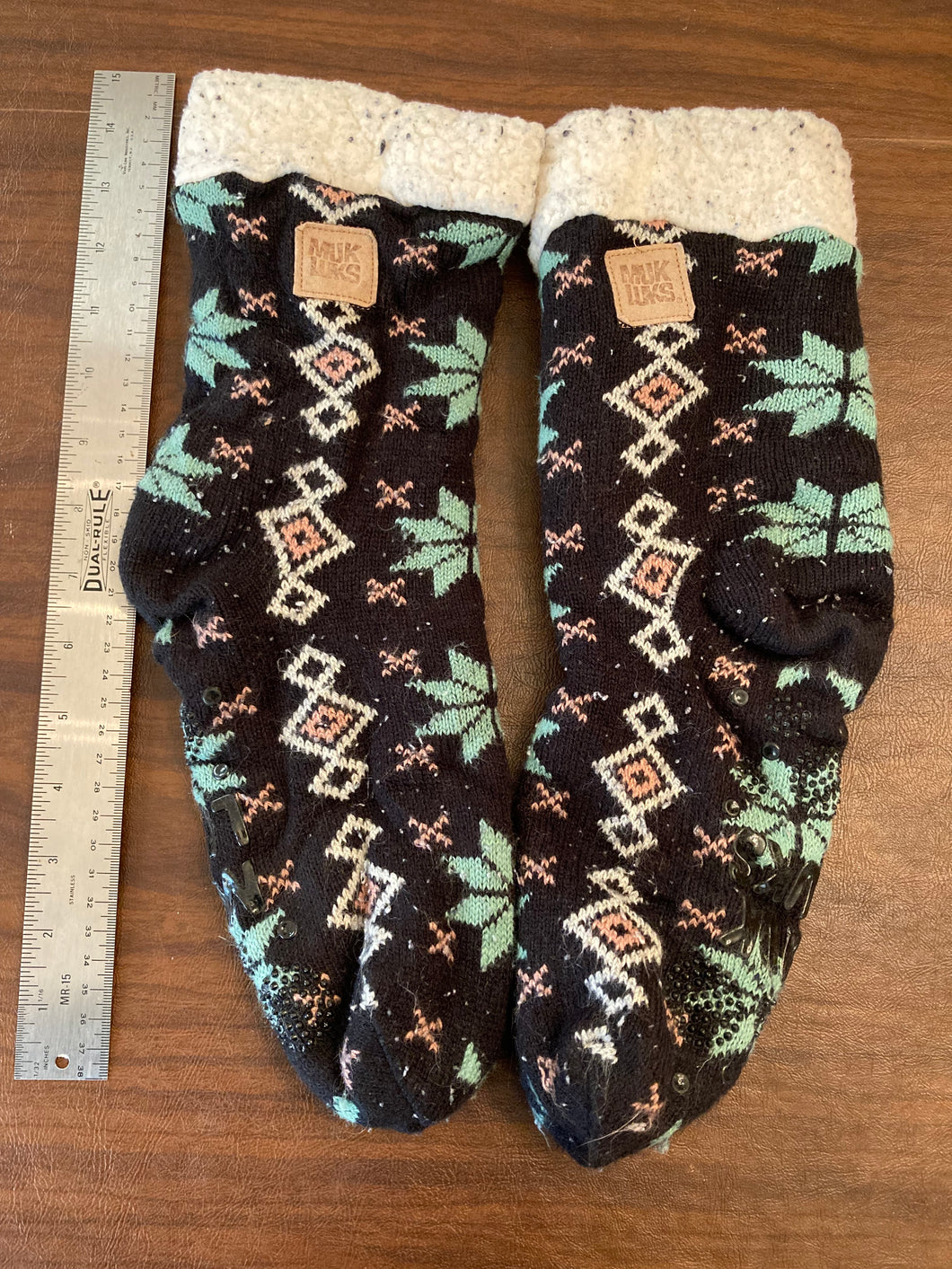 Muk Luks slipper socks Holiday stocking stuffer