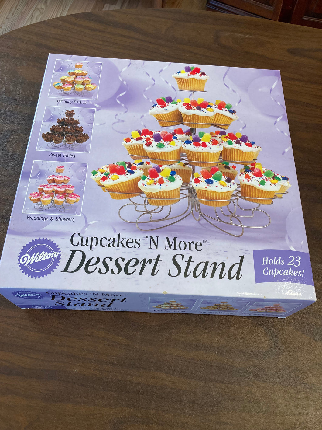 NIB Wilton Cupcake Stand Dessert Stand holds 23