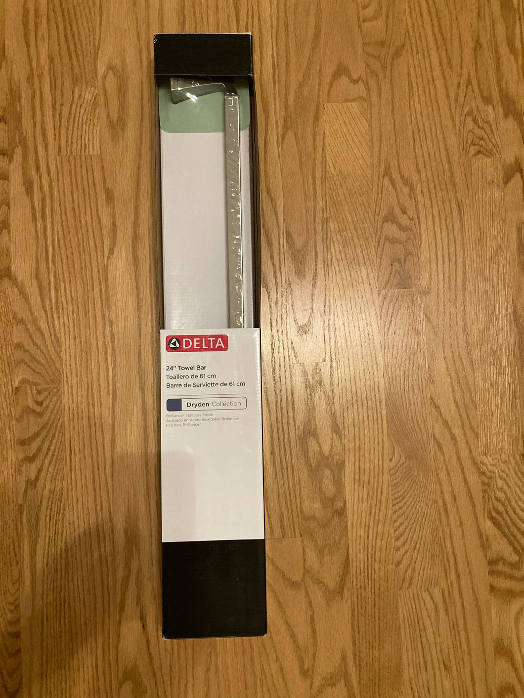 Delta 24 towel bar NIB NWT Dryden Collection