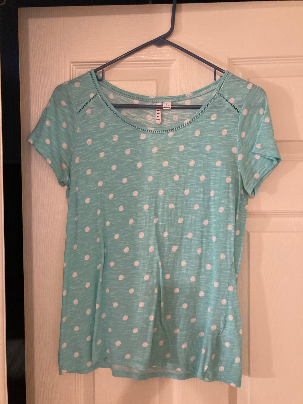 ELLE polka dot shirt Casual short sleeve cute - size Women S (4-6)