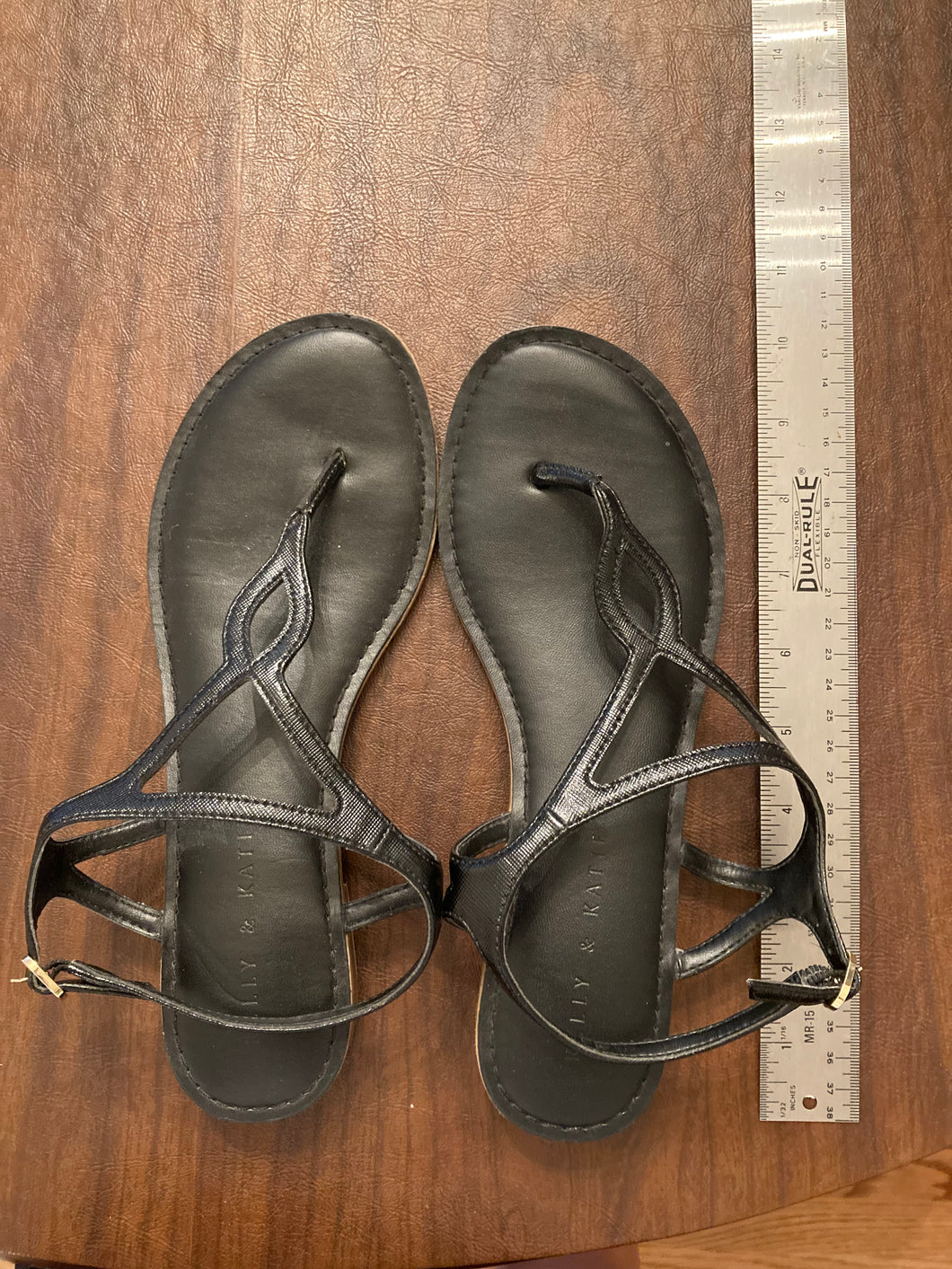 Kelly & Katie Sandals Black - size Shoes-Womens 7.5