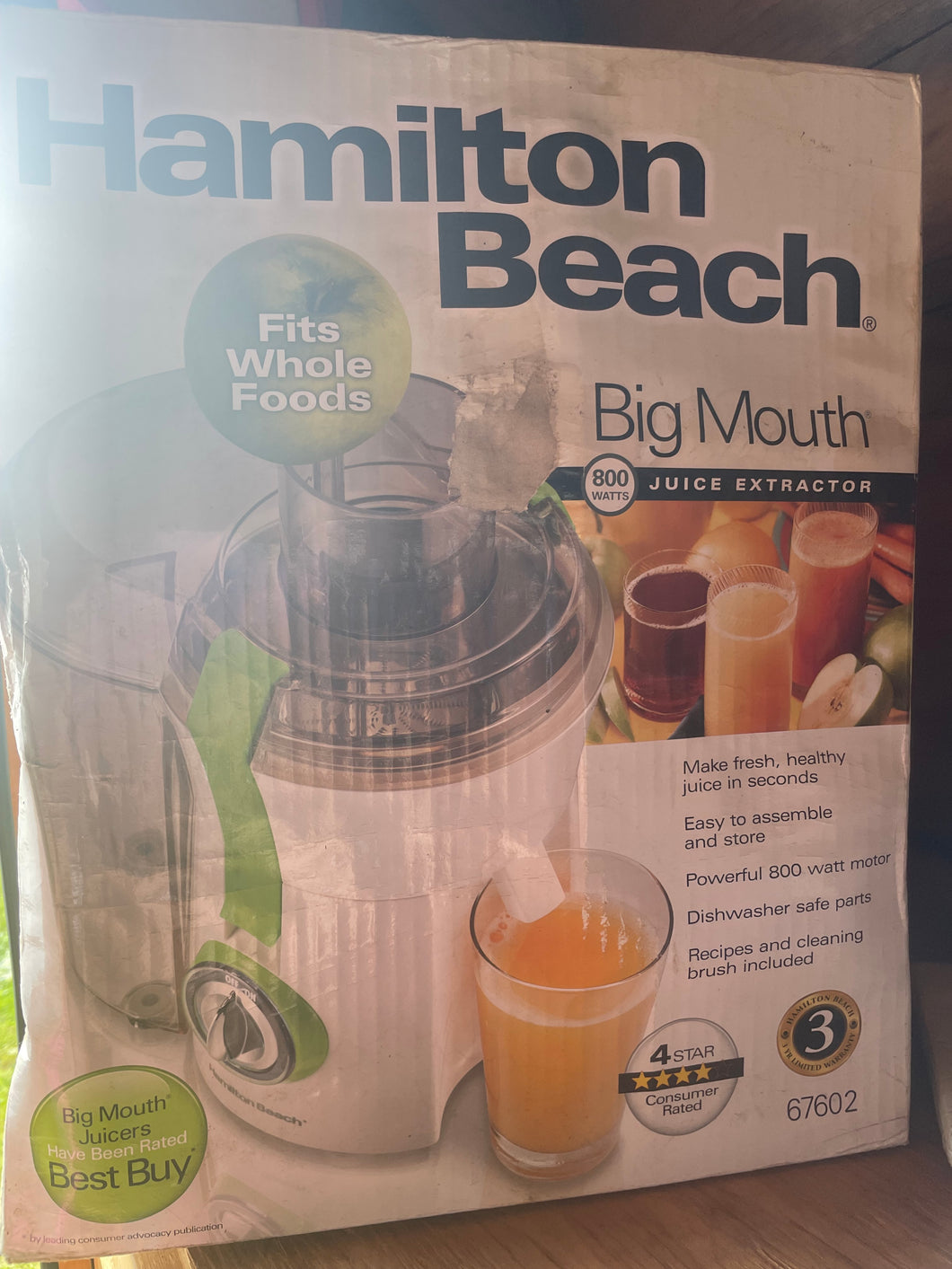 New in box Hamilton Beach juicer