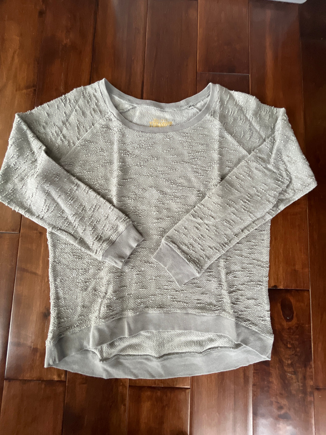 Gray silver sweater - size Women M (8-10)