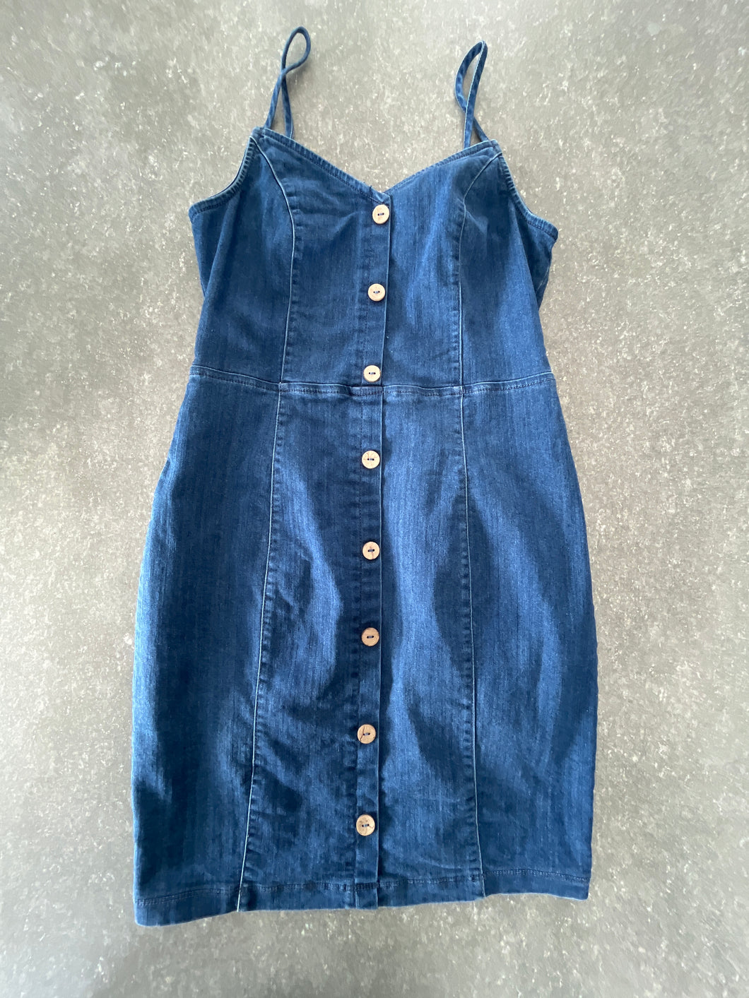 Denim Dress Sleeveless w/buttons - size Junior Girls M (7-9)