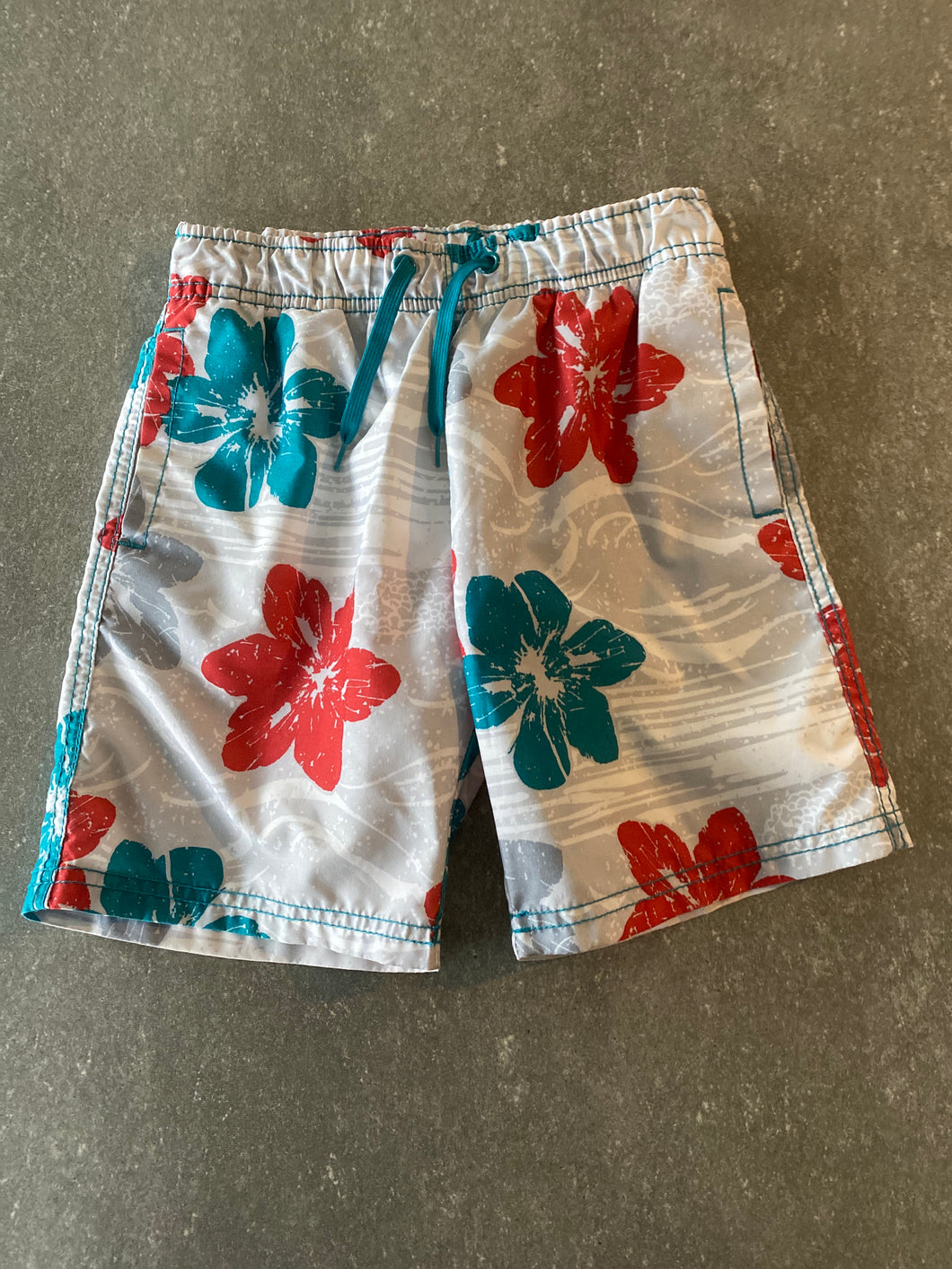 Swim trunks Red/teal flower - size 4T/4