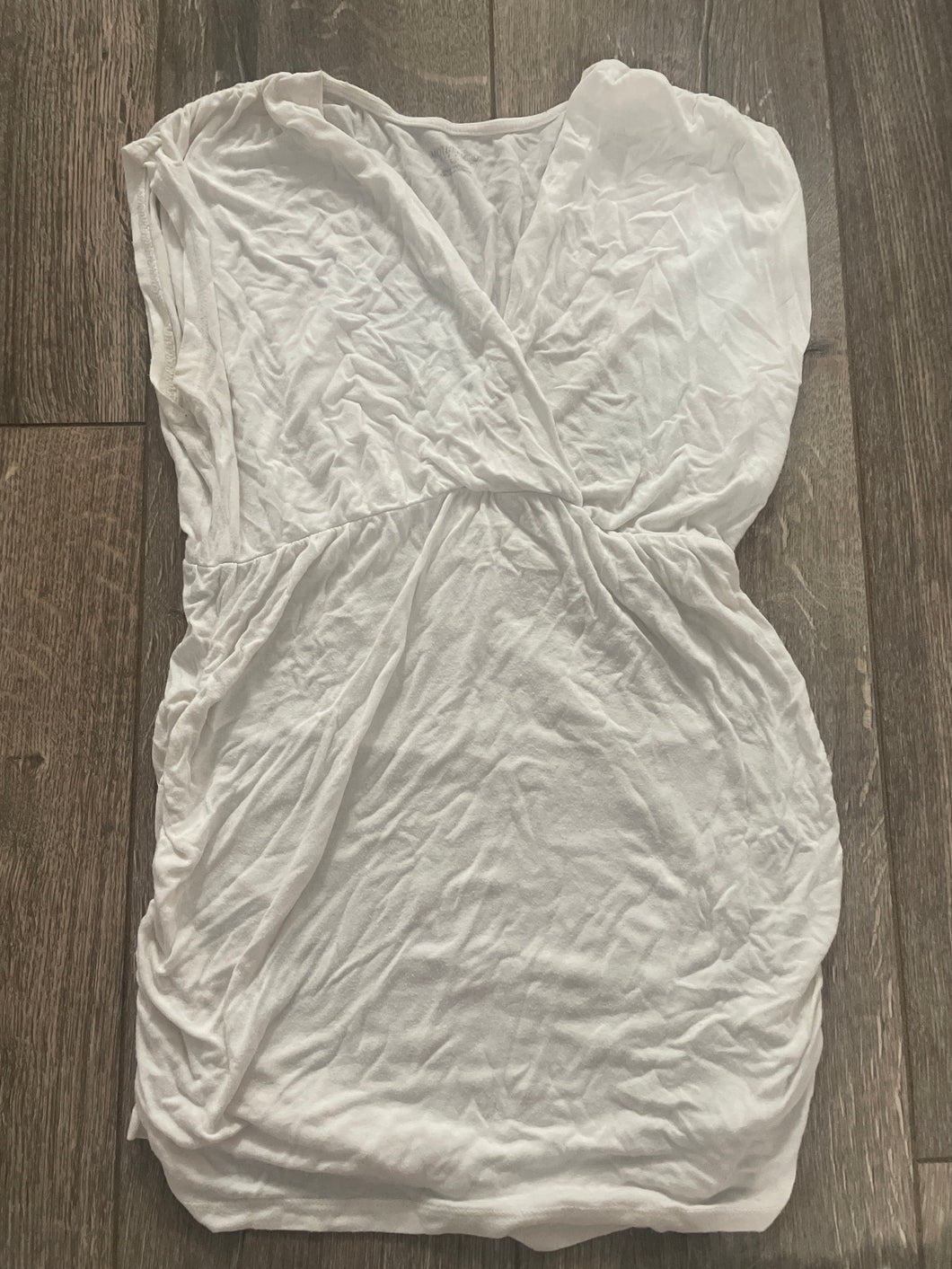 White Maternity Top Motherhood Maternity - size Women XS (0-2)