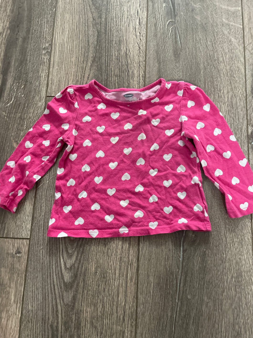 Old Navy Heart Top - size 18-24 Months