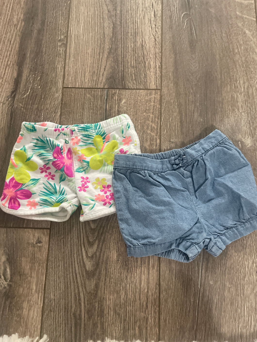 Carters Shorts Floral/Chambray - size 12 Months