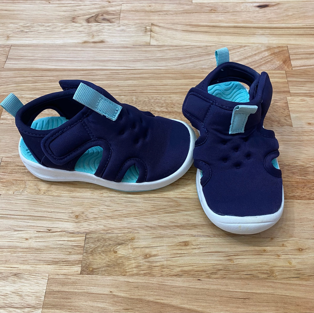 Navy Blue Water Shoes - size Shoes-toddler 6