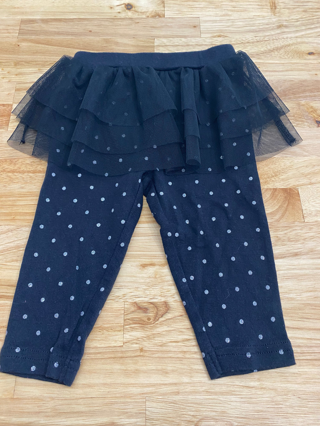 Black Pants With attached skirt - size 6 Months