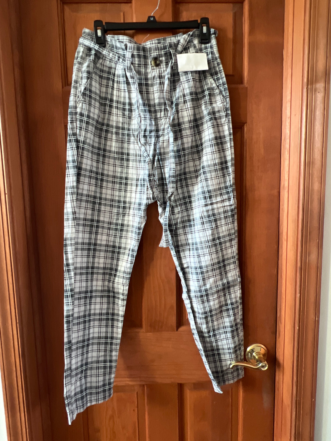Black/Grey Plaid Pants SO - size Junior Girls M (7-9)