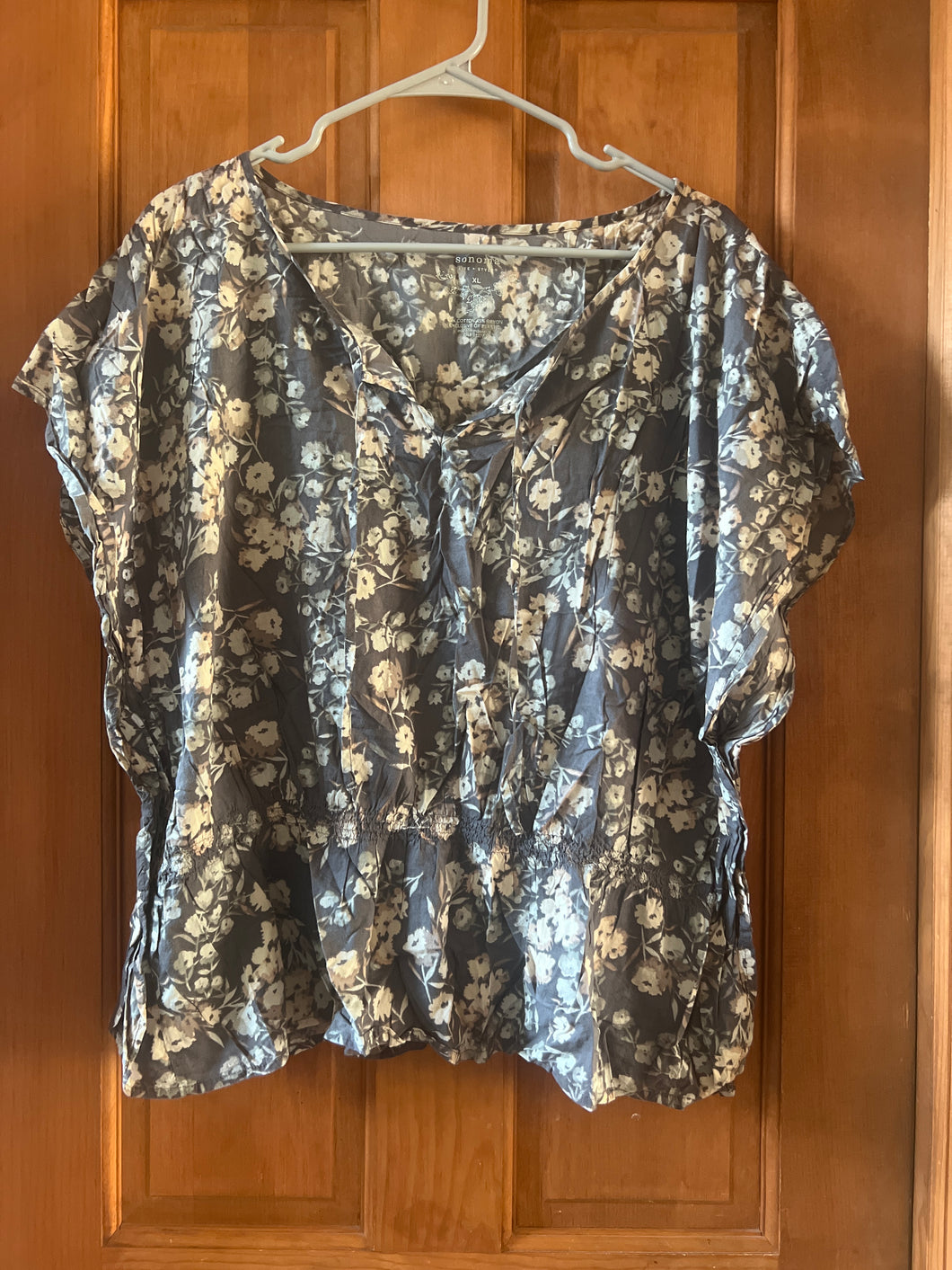 Grey Floral Top Sonoma - size Women XL (14)