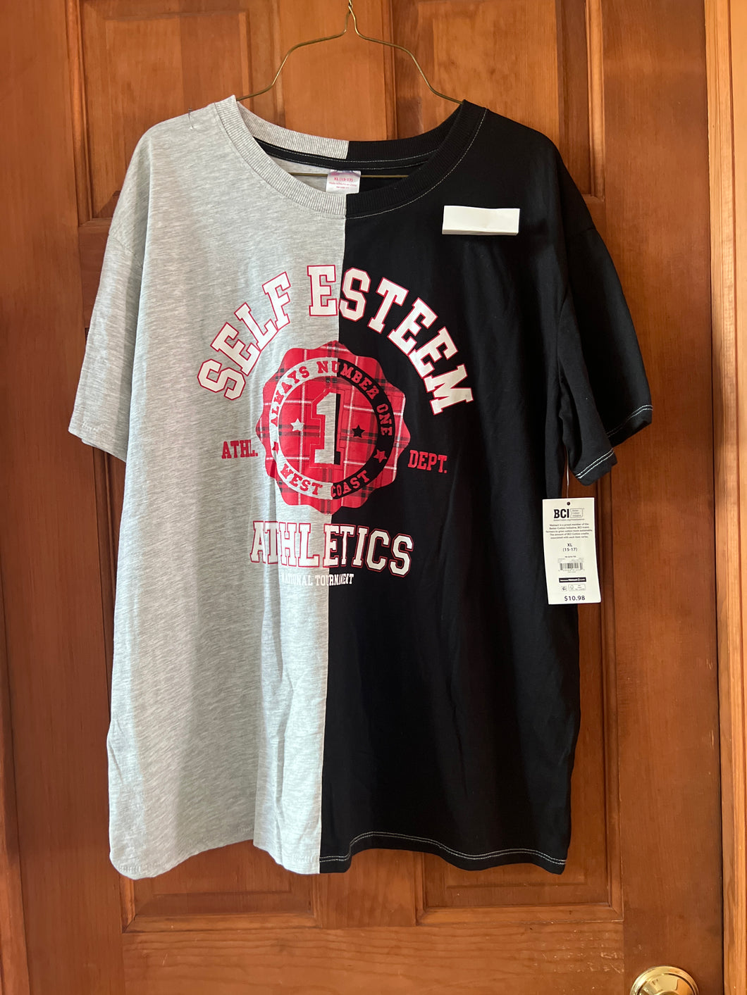 NEW! Black/Grey T Shirt No boundaries - size Junior Girls XL (15-17)
