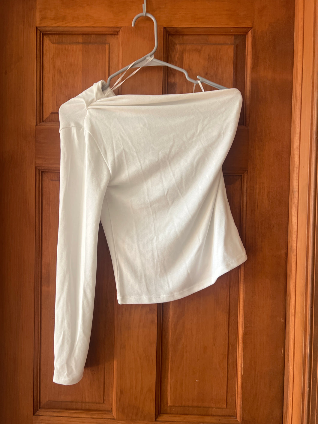 NEW! White 1 Shoulder Stradivarius - size Junior Girls XL (15-17)